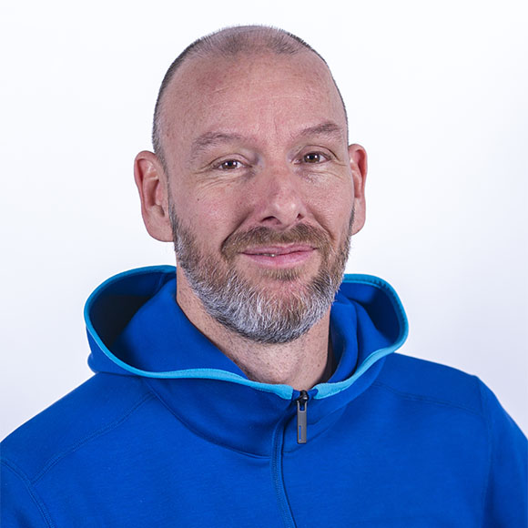 Ernst Jan van Dijk, Serviceadviseur, Chef werkplaats en Motorhuur bij MotorCentrumWest